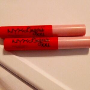 2 pack Nyx Lingerie Lip